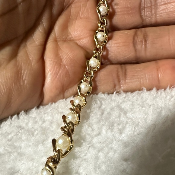Vintage Gold toned chain link Pearl Bracelet - Picture 14 of 15